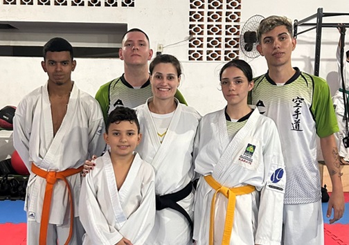 KARATECAS JAUENSES PARTICIPAM DO CAMPEONATO PAULISTA DA MODALIDADE