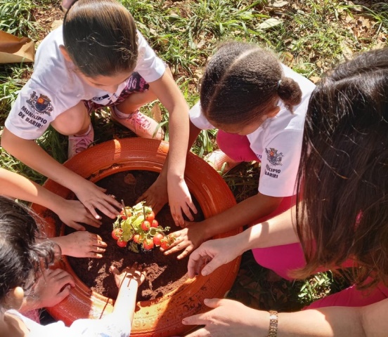 AES Brasil leva projeto Geração+ e conceitos de desenvolvimento sustentável a escolas de Jaú e Região