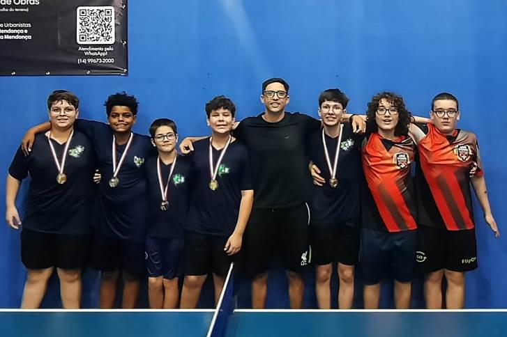 Tênis de mesa: Colégio Academia conquista fase regional dos Jogos Escolares