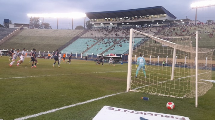 XV de Jaú conquista vitória de virada sobre Grêmio Prudente na Copa Paulista