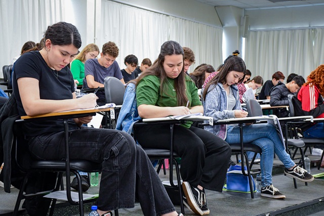 Unoeste Jaú divulga resultado do Concurso de Bolsas