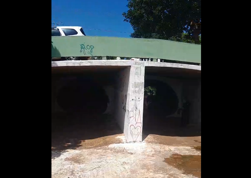 Corpo carbonizado é encontrado em tubulação no Lago do Silvério: Plantão de Notícia esteve no local e traz detalhes