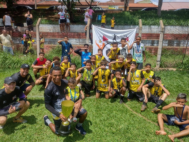 SOCCER DA VILA CONQUISTA O CAMPEONATO JAUENSE DE FUTEBOL SUB-13