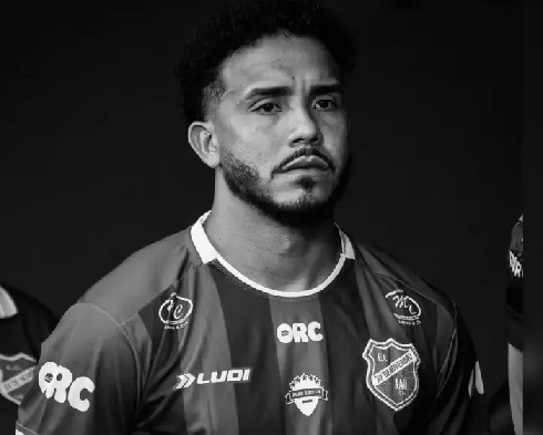 Meio-campista do XV de Jaú, Gabriel Popó, morre aos 26 anos antes de partida