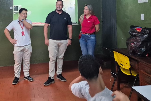 Ação solidária leva chocolates a crianças da Legião Mirim de Jaú na semana da Páscoa