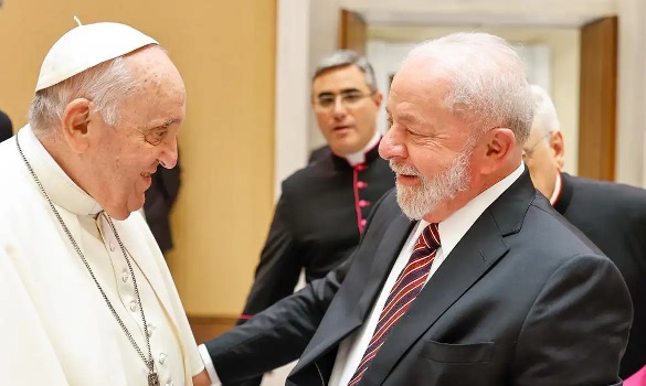 Lula decreta luto oficial de sete dias pela morte do Papa Francisco, que morreu aos 88 anos de idade