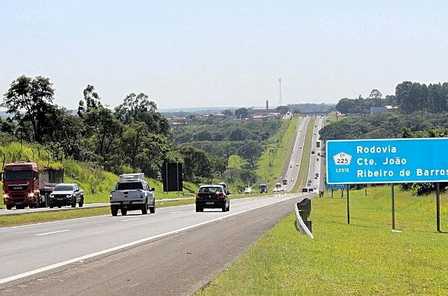 Novos radares entram em operação nesta sexta-feira em rodovias da região de Jaú