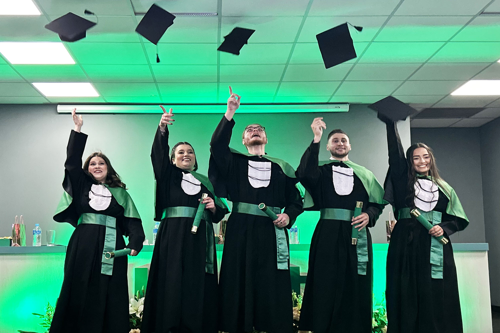 Unoeste celebra formatura da 2ª Turma de Enfermagem