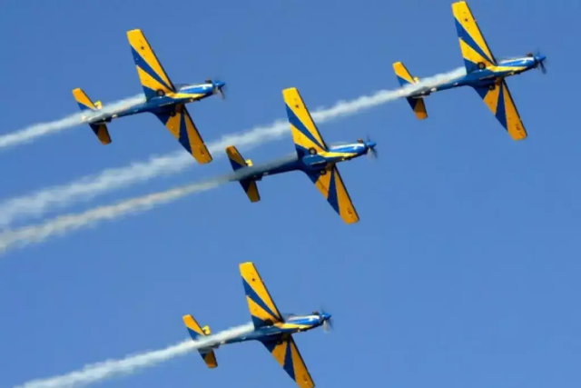 Esquadrilha da Fumaça, 14 Bis e Top Gun: 10º Arraiá Aéreo promete espetáculo em Bauru sábado e domingo