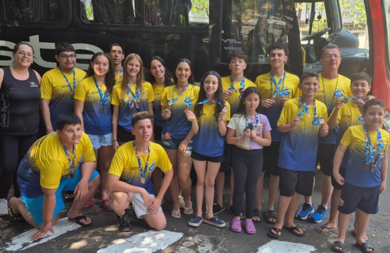 Equipe de natação de Jaú terá 28 atletas em competições neste final de semana