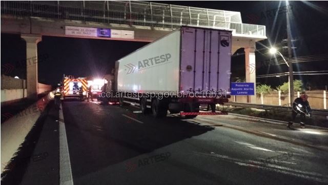 ACIDENTE NA RODOVIA SP225, EM JAÚ, DEIXA UM MOTORISTA MORTO NA MADRUGADA