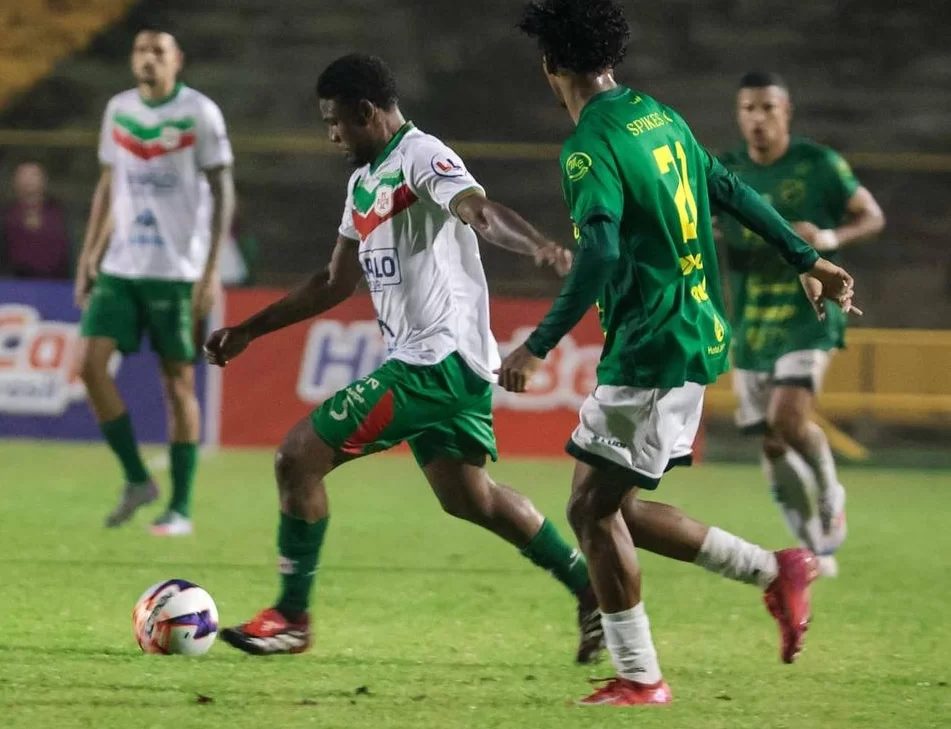 XV perde em casa, chega ao quarto jogo sem vencer e despenca na tabela da Série A3