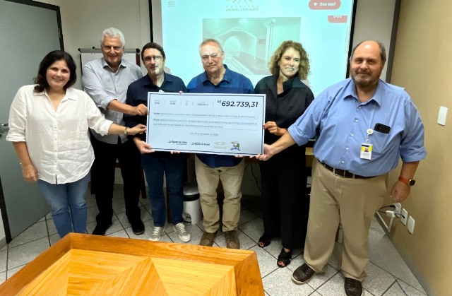 Quase R$ 700 mil em apoio à vida: Águas de Jahu integra doação ao Hospital Amaral Carvalho e impulsiona avanços na oncologia em Jaú