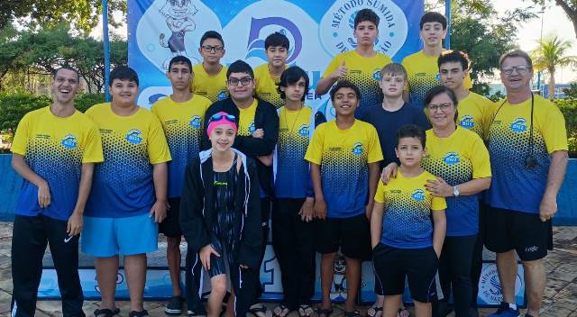 Natação de Jaú conquista 27 medalhas na primeira competição do ano em Marília